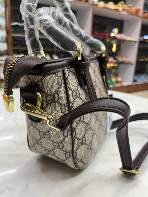 Luxurious Replica Printed Hand and Shoulder Bag
